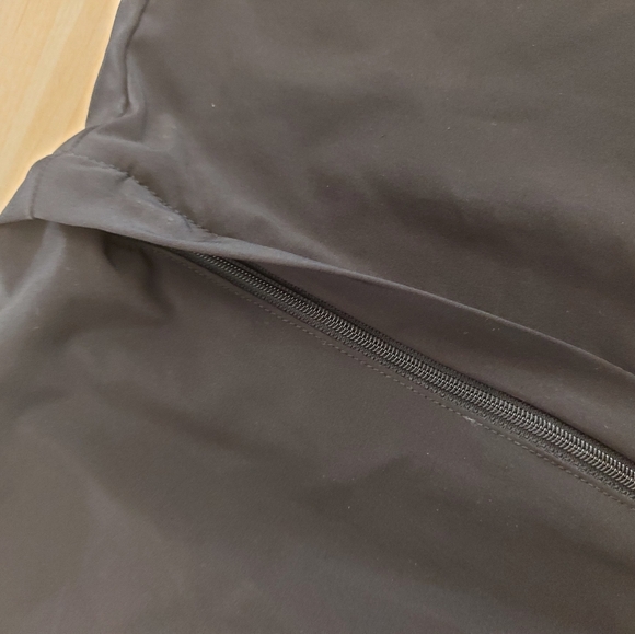 Nola Black Athletic Zip Off Convertable Pants - Picture 5 of 8